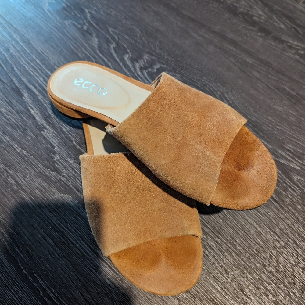 Women's ECCO Sandles Size 7